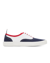 Sneakers basse di tela bianche e rosse e blu scuro di Thom Browne
