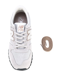 Sneakers basse di tela bianche di New Balance