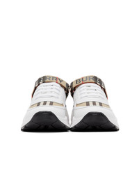 Sneakers basse di tela bianche di Burberry