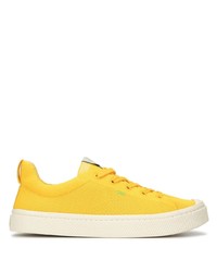 Sneakers basse di tela gialle di Cariuma