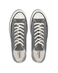 Sneakers basse di tela grigie di Converse