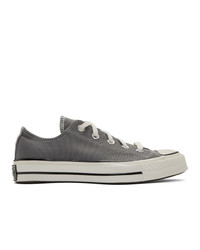 Sneakers basse di tela grigio scuro di Converse