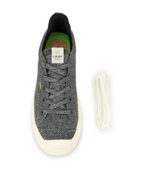 Sneakers basse di tela grigio scuro di Cariuma