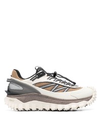 Sneakers basse di tela grigio scuro di Moncler