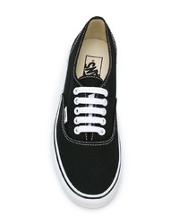 Sneakers basse di tela nere e bianche di Vans