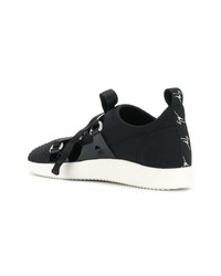 Sneakers basse di tela nere e bianche di Giuseppe Zanotti Design
