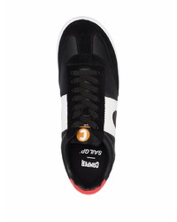 Sneakers basse di tela nere e bianche di Camper
