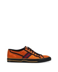 Sneakers basse di tela stampate arancioni di Gucci