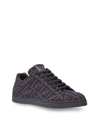 Sneakers basse di tela stampate grigio scuro di Fendi