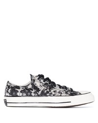 Sneakers basse di tela stampate nere e bianche di Converse