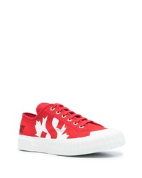 Sneakers basse di tela stampate rosse di DSQUARED2
