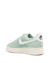 Sneakers basse di tela verde menta di Nike
