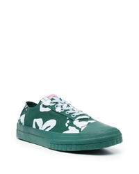 Sneakers basse di tela verdi di Camper