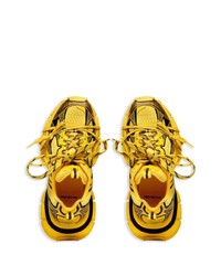 Sneakers basse gialle di Balenciaga