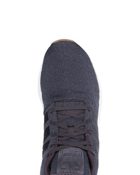 Sneakers basse grigio scuro di adidas