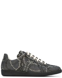 Sneakers basse grigio scuro di Maison Margiela