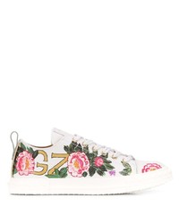 Sneakers basse in pelle a fiori bianche di Giuseppe Zanotti