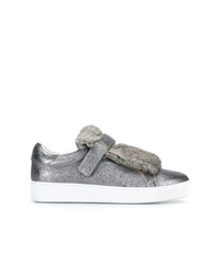 Sneakers basse in pelle argento di Moncler