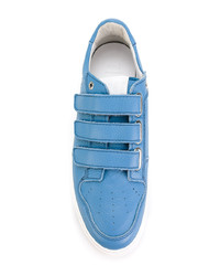 Sneakers basse in pelle azzurre di AMI Alexandre Mattiussi