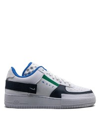 Sneakers basse in pelle bianche e blu scuro di Nike