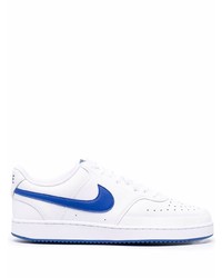 Sneakers basse in pelle bianche e blu di Nike