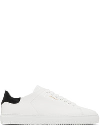 Sneakers basse in pelle bianche e nere di Axel Arigato