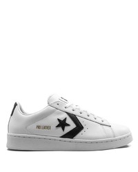 Sneakers basse in pelle bianche e nere di Converse