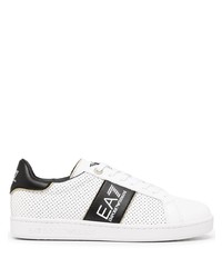 Sneakers basse in pelle bianche e nere di Ea7 Emporio Armani