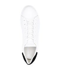 Sneakers basse in pelle bianche e nere di Kurt Geiger London