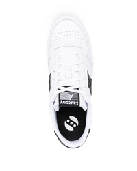 Sneakers basse in pelle bianche e nere di Saucony