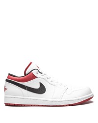 Sneakers basse in pelle bianche e rosse di Jordan