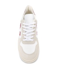 Sneakers basse in pelle bianche e rosse di Veja