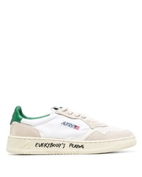 Sneakers basse in pelle bianche e verdi di AUTRY