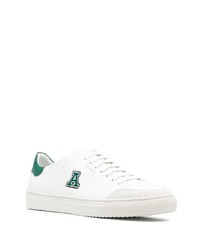 Sneakers basse in pelle bianche e verdi di Axel Arigato
