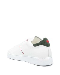 Sneakers basse in pelle bianche e verdi di Kiton