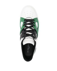 Sneakers basse in pelle bianche e verdi di Ih Nom Uh Nit