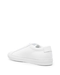 Sneakers basse in pelle bianche di Common Projects