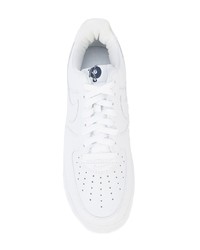 Sneakers basse in pelle bianche di Nike