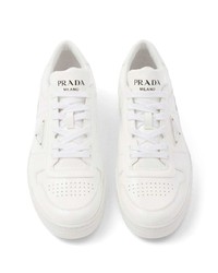 Sneakers basse in pelle bianche di Prada