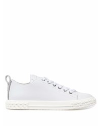 Sneakers basse in pelle bianche di Giuseppe Zanotti