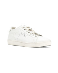 Sneakers basse in pelle bianche di Leather Crown