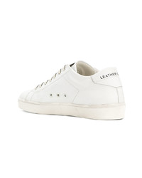 Sneakers basse in pelle bianche di Leather Crown