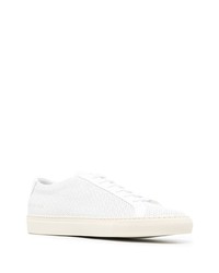 Sneakers basse in pelle bianche di Common Projects