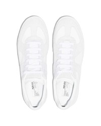 Sneakers basse in pelle bianche di Maison Margiela