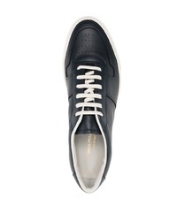 Sneakers basse in pelle blu scuro di Common Projects