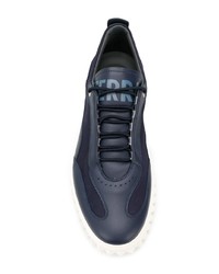 Sneakers basse in pelle blu scuro di Salvatore Ferragamo