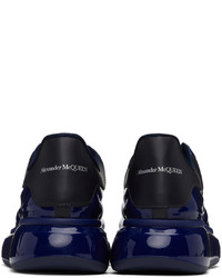 Sneakers basse in pelle blu scuro di Alexander McQueen