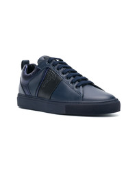 Sneakers basse in pelle blu scuro di Versace Collection