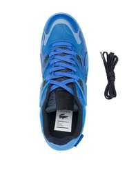 Sneakers basse in pelle blu di Lacoste