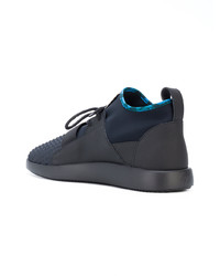 Sneakers basse in pelle con borchie nere di Giuseppe Zanotti Design